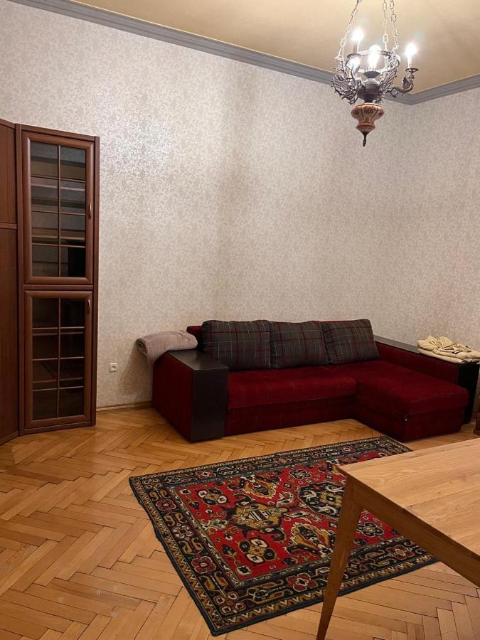 Happy Apartment On Kopernik 30 Лвив Екстериор снимка