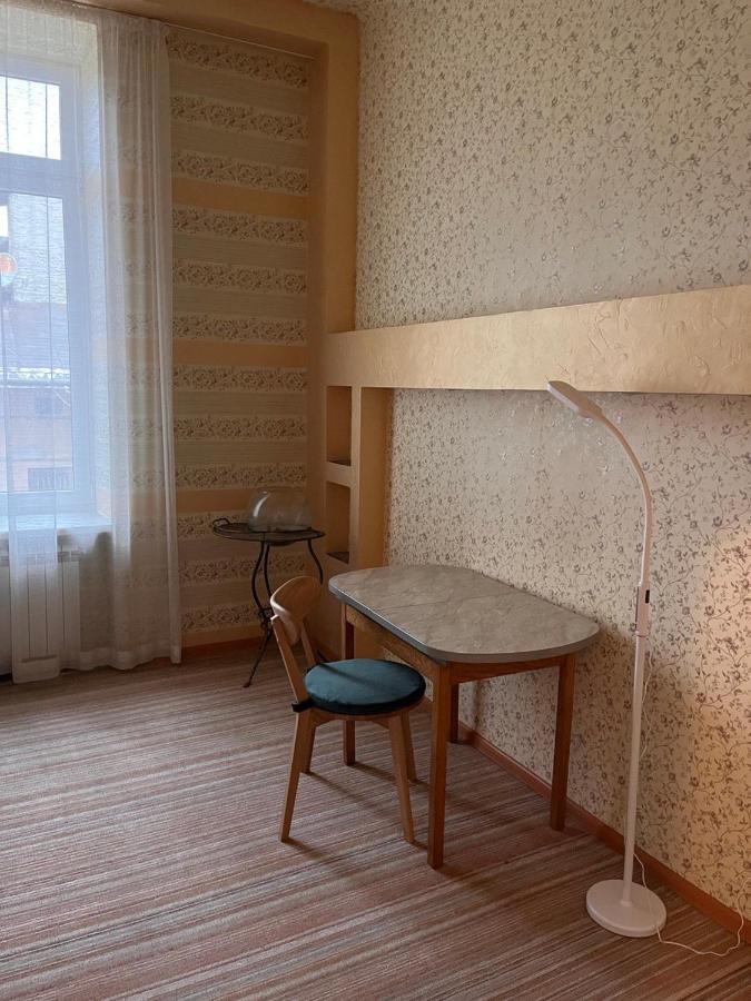Happy Apartment On Kopernik 30 Лвив Екстериор снимка